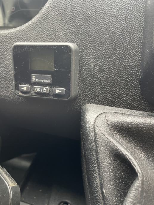MERCEDES SPRINTER 211 CDI DUPLA KABINA SANDUČAR