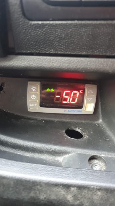 MERCEDES SPRINTER 211 CDI DUPLA KABINA SANDUČAR