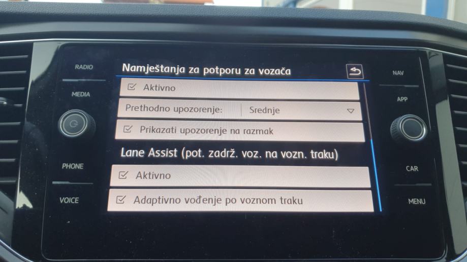VW Passat 2,0 TDI BMT DSG automatik