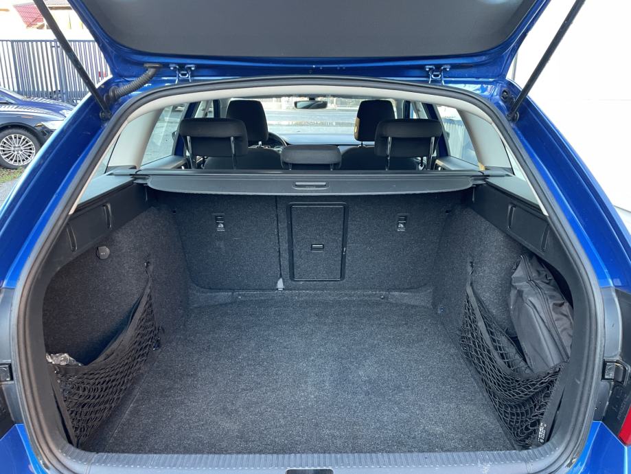 VW Caddy 2,0 TDI MAXI TRENDLINE KLIMA 7 SJEDALA 2xBOCNA VRATA