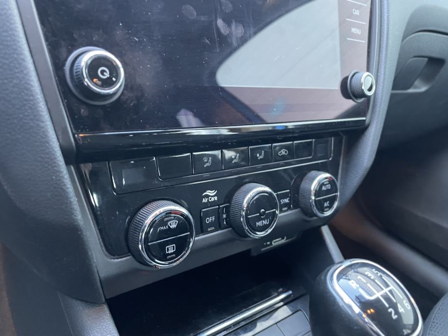 VW Touran 2,0 TDI HIGHLINE BMT KLIMA NIJE UVOZ